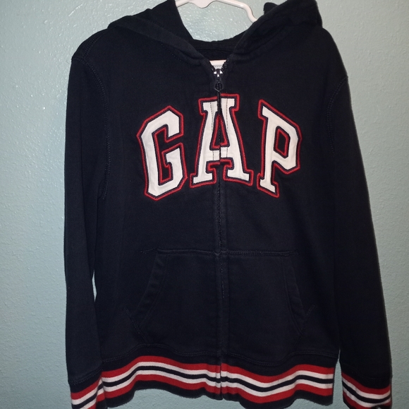 Boys GAP hoodie bundle - Picture 2 of 2
